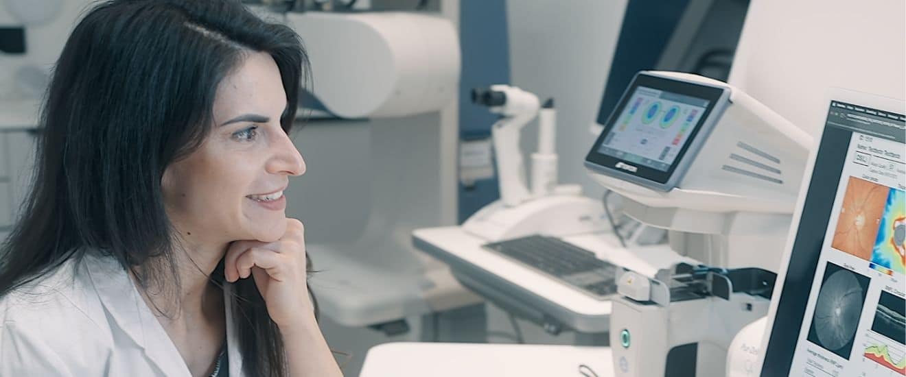 Augen lasern lassen: Der Ablauf der Operation mit Tipps zur Vorbereitung & Pflege