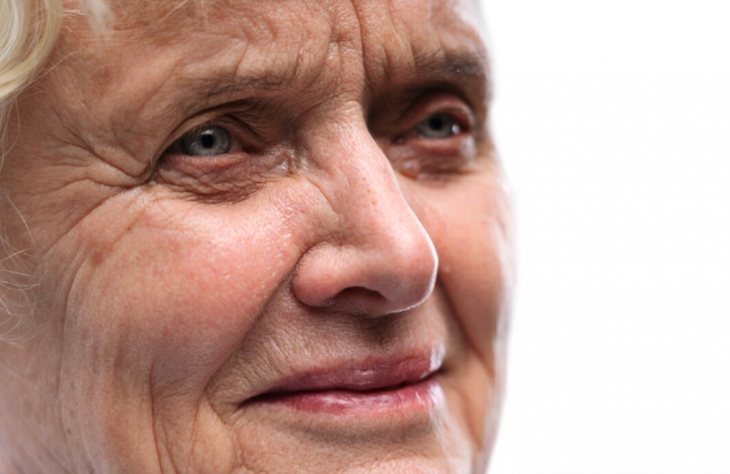 Augenarzt & Augenlasern Frankfurt dr.vision Wann ist der Zeitpunkt zur Grauer Star Operation erreicht bild